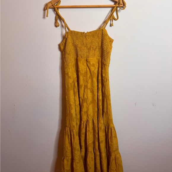 Lulu's Mustard Floral Midi Dress - Picture 6 of 6